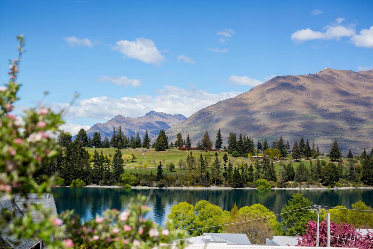 Stay Of Queenstown Exterior photo